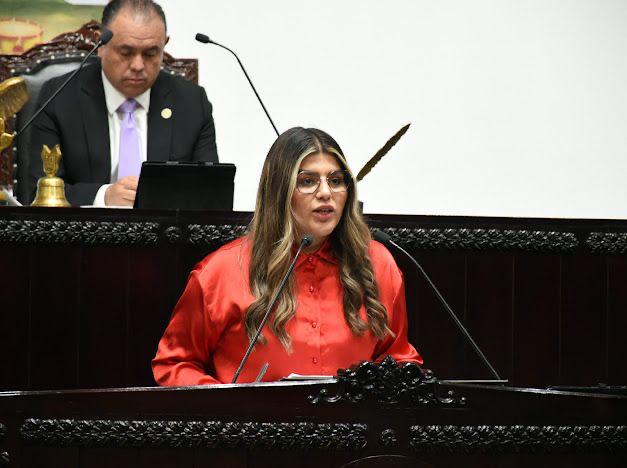 Jóvenes podrían ocupar 15% de plazas en municipios: Kitty Larragoiti