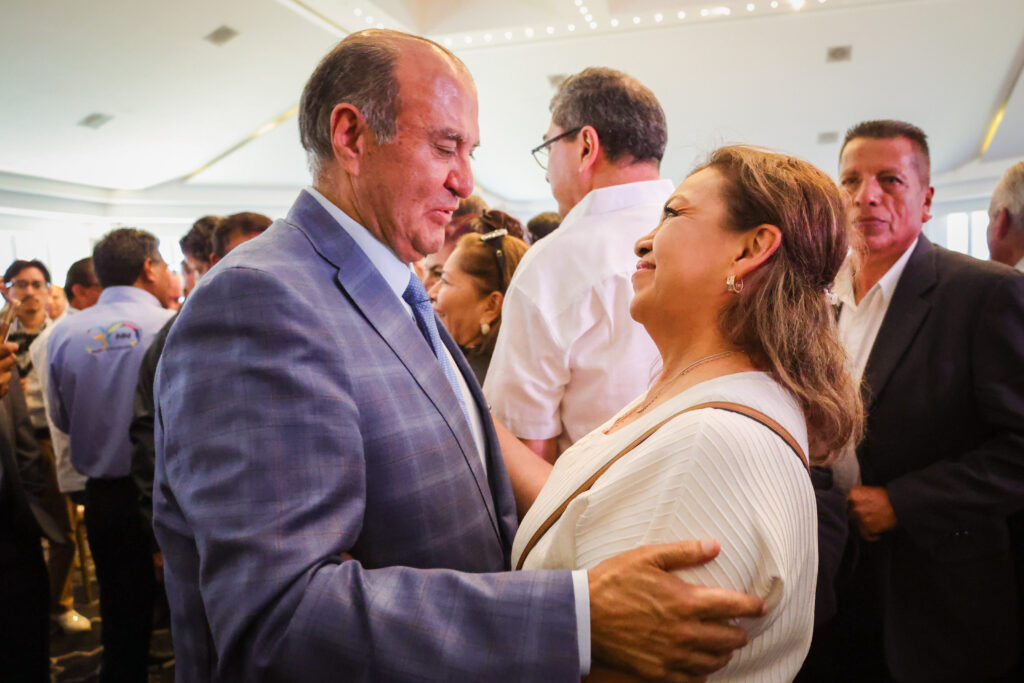 Natividad Castrejón encabeza encuentro con jefes de sector y supervisores de Educación Básica